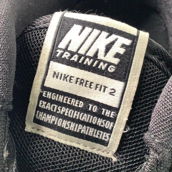 Nike Nike free fit 2 black on black sneakers size 8 EUC - Picture 3 of 16